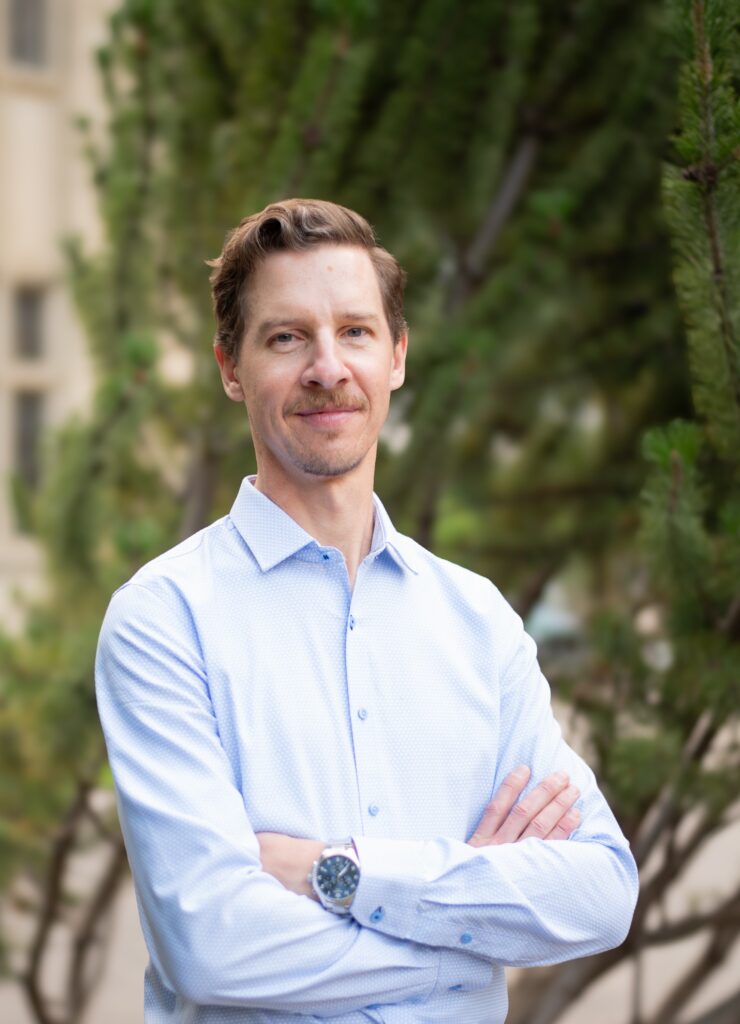 Luke Froese Counsellor, adult counselling in Saskatoon Male therapist in Saskatoon offering counselling for anxiety, depression, self-esteem, relationship difficulties, grief and loss.